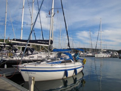 Am Liegeplatz Marina Kremik